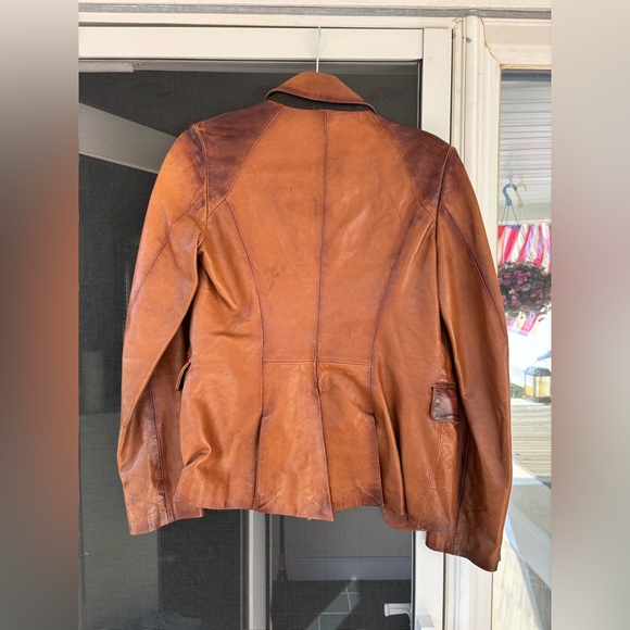 Italian Leather✨Pinko✨~Leather Jacket “Authentic from Italy”Cognac Color - Picture 5 of 11
